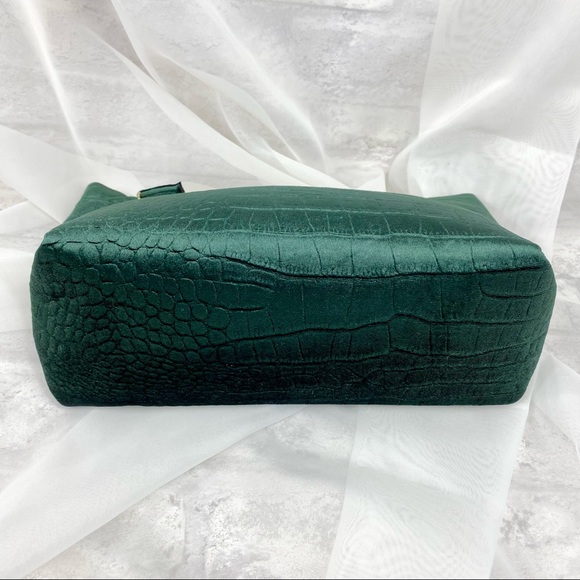 NEW  Stella & Dot  Green Velour Clutch/Shoulder/Cross Body Purse  11” x 6” x 4” - Picture 15 of 16